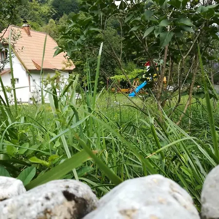 Cottage Forest Stream Visoko Exterior photo